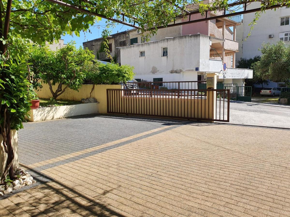 Apartments Raos Makarska Exteriör bild